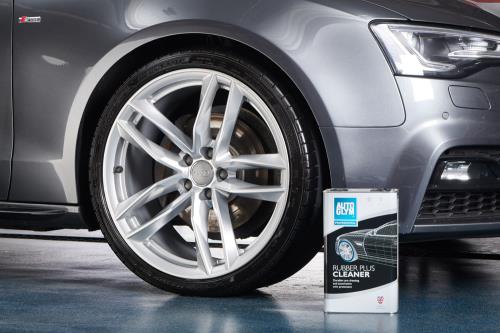 Autoglym 5 Litre Rubber Plus Cleaner Tyre and Trim Dressing 05005A - 6943-023.jpg