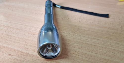 Sealey Aluminium Torch with krypton bulb (Plus Spare) 2x AA Cell AK3302AA-SEA - AK3302AAImage2.jpg