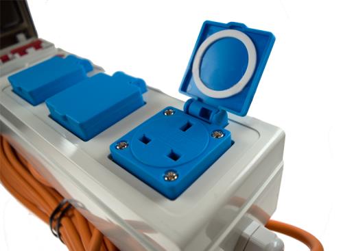 Maypole Mobile Mains Power Unit 230V 10 AMP MP3765 - Maypole3765closeup.jpg