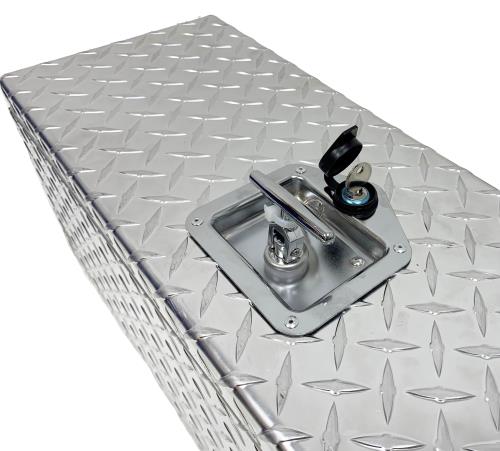 Maypole Medium Lockable Aluminium Trailer Toolbox Storage Box MP62171 - Maypole62160_71locks.jpg