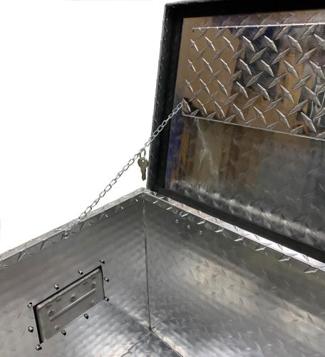 Maypole Large Lockable Aluminium Trailer Toolbox Storage Box MP62181 - Maypole62181_chain.jpg
