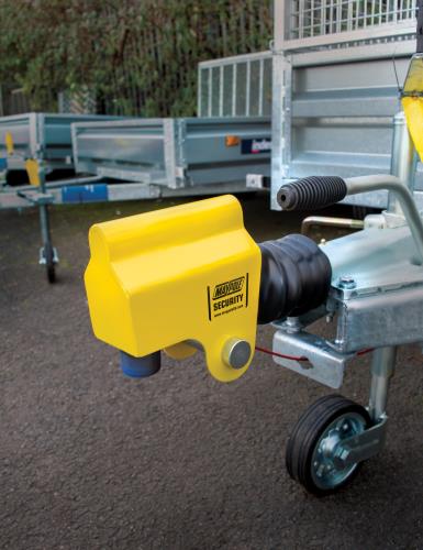 Maypole Indespension TripleLock Hitchlock Trailer Security Lock MP9586 - Maypole9586-6aLOCKONHITCH.jpg