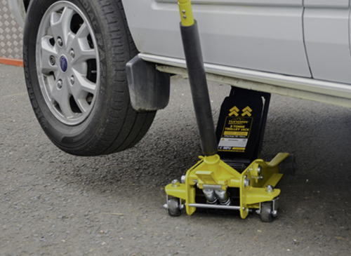 Jefferson Tundra 3 Tonne Trolley Jack TUNJKSER03L-JEFF - TUNJKSER03LImage2.png